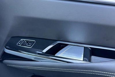 2025 Cadillac Escalade ESV Sport Platinum