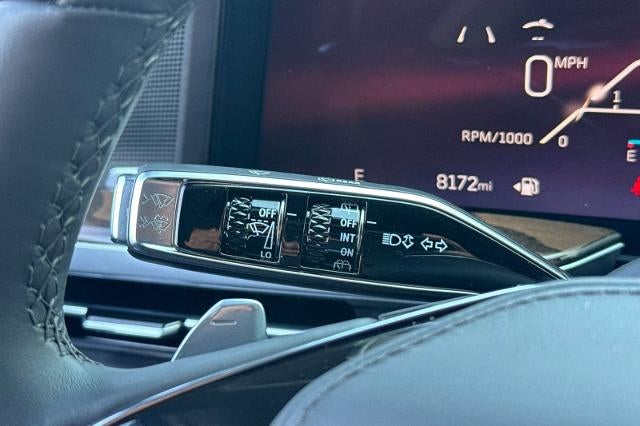 2025 Cadillac Escalade ESV Sport Platinum