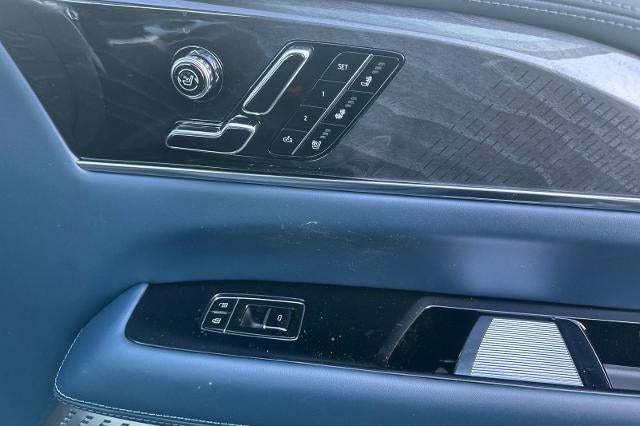 2025 Cadillac ESCALADE IQ Luxury 2