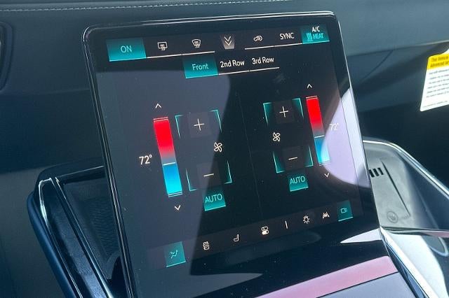 2025 Cadillac ESCALADE IQ Luxury 2