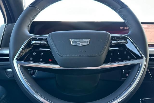 2025 Cadillac ESCALADE IQ Luxury 2