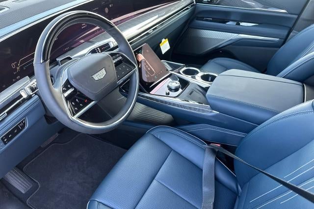 2025 Cadillac ESCALADE IQ Luxury 2