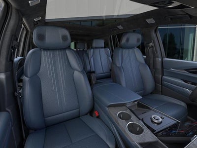 2025 Cadillac ESCALADE IQ Sport 2