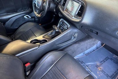2015 Dodge Challenger R/T Scat Pack Shaker