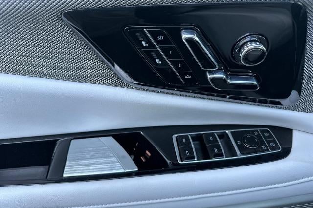 2027 Cadillac OPTIQ Luxury