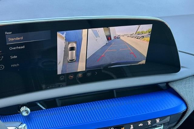 2027 Cadillac OPTIQ Luxury