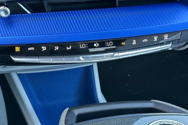 2027 Cadillac OPTIQ Luxury