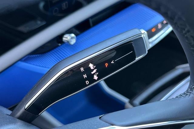 2027 Cadillac OPTIQ Luxury