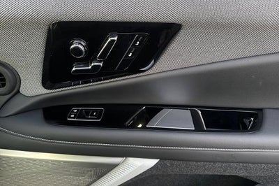 2025 Cadillac OPTIQ Luxury 1