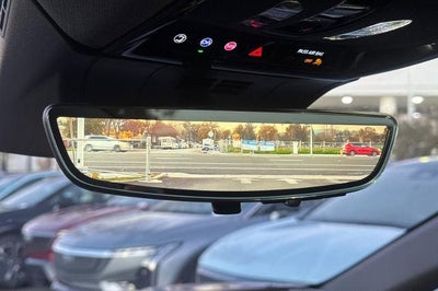 2025 Cadillac OPTIQ Luxury 1