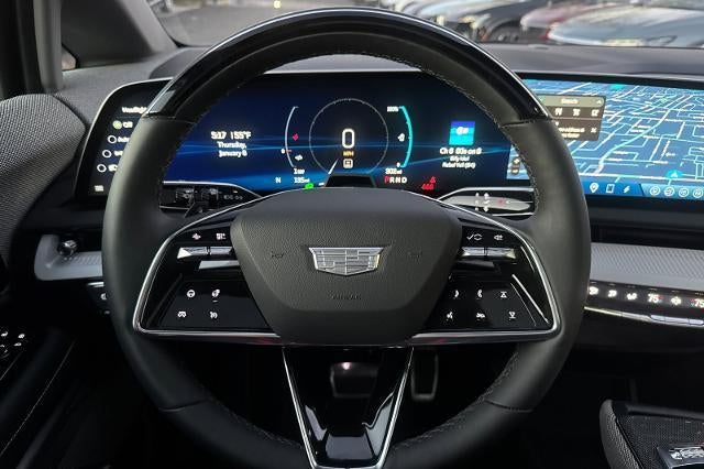 2025 Cadillac OPTIQ Luxury 1