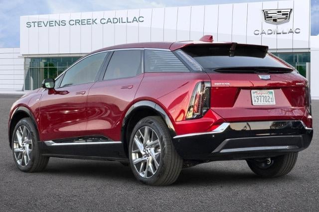 2025 Cadillac OPTIQ Luxury 1