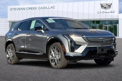 2025 Cadillac OPTIQ Luxury 1