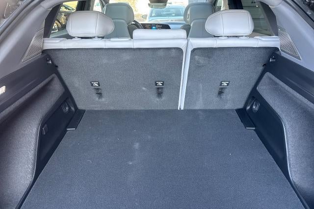 2025 Cadillac OPTIQ Luxury 1