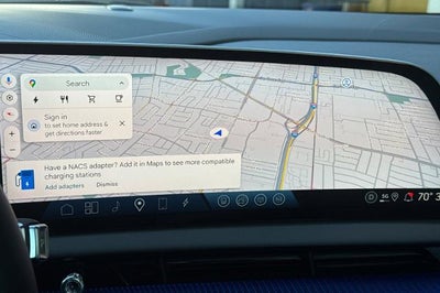 2025 Cadillac OPTIQ Luxury 1