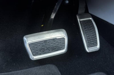 2025 Cadillac OPTIQ Luxury 1