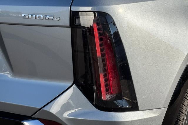 2025 Cadillac OPTIQ Luxury 1