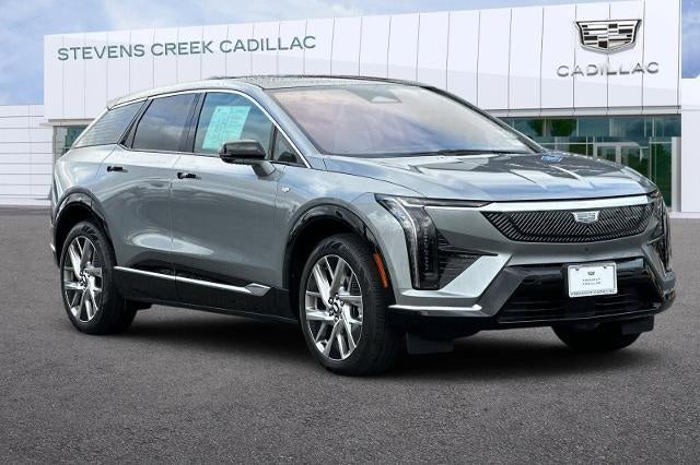 2025 Cadillac OPTIQ Luxury 1