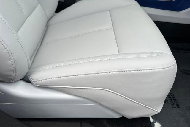 2025 Cadillac OPTIQ Luxury 1