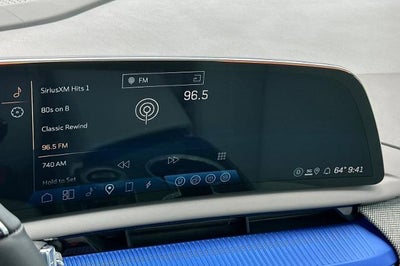 2025 Cadillac OPTIQ Luxury 1