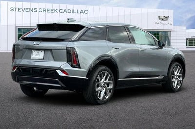 2025 Cadillac OPTIQ Luxury 1