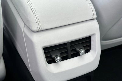 2025 Cadillac OPTIQ Luxury 1