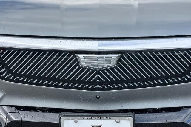 2025 Cadillac OPTIQ Luxury 1