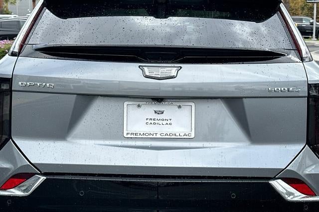 2025 Cadillac OPTIQ Luxury 1