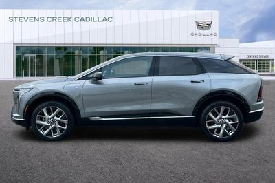 2025 Cadillac OPTIQ Luxury 1