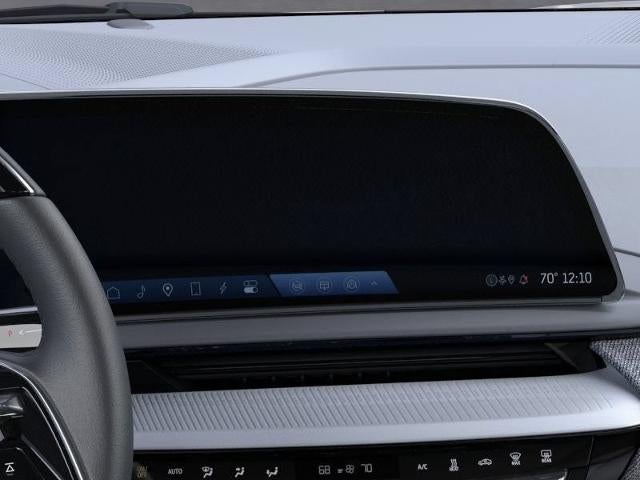 2026 Cadillac OPTIQ Premium Luxury