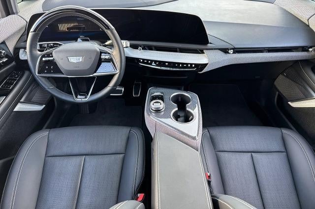 2025 Cadillac OPTIQ Sport 2