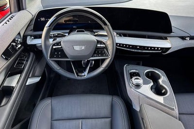 2025 Cadillac OPTIQ Sport 2