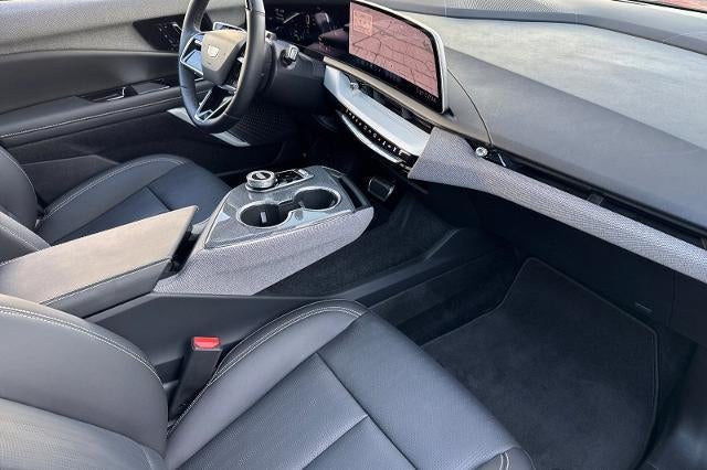 2025 Cadillac OPTIQ Sport 2