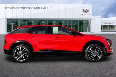 2025 Cadillac OPTIQ Sport 2