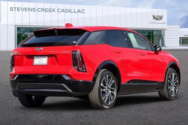 2025 Cadillac OPTIQ Sport 2