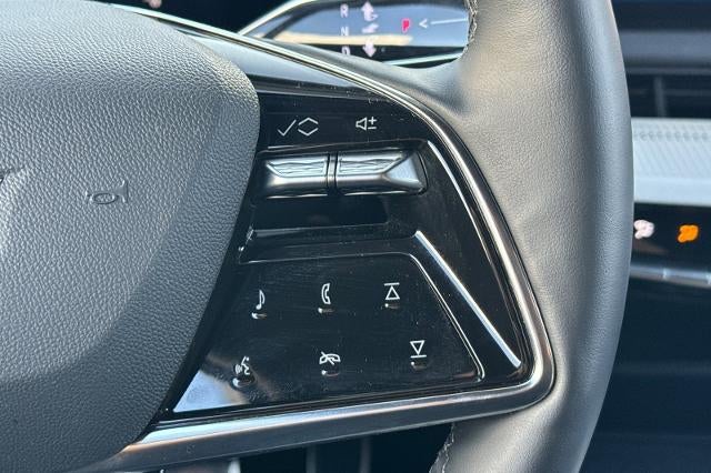 2025 Cadillac OPTIQ Sport 2