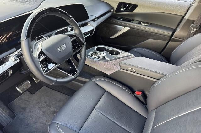 2025 Cadillac OPTIQ Sport 2