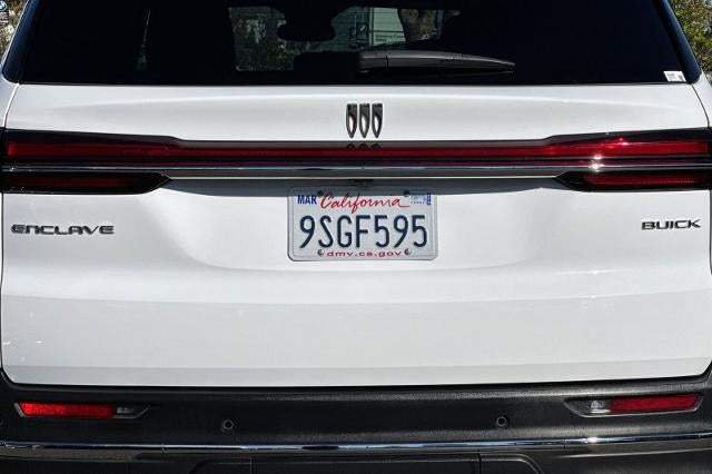 2025 Buick Enclave Preferred