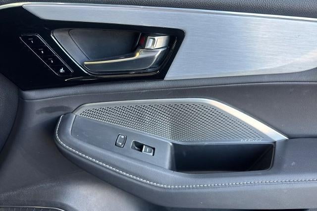 2023 Acura MDX w/Technology Package