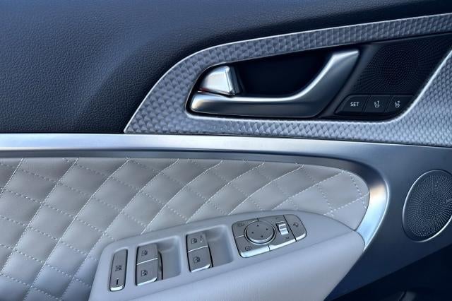 2022 Genesis G70 3.3T