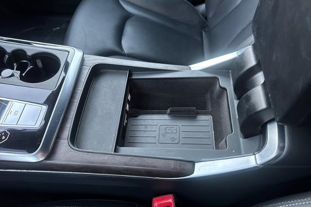 2019 Audi Q8 Prestige