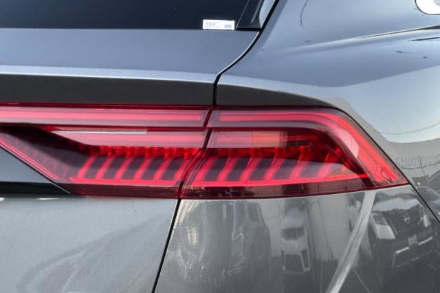 2019 Audi Q8 Prestige