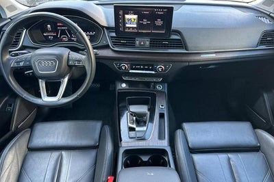 2024 Audi Q5 S line Premium Plus
