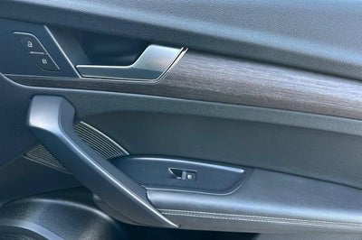 2024 Audi Q5 S line Premium Plus