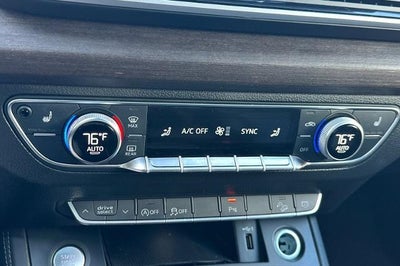 2024 Audi Q5 S line Premium Plus