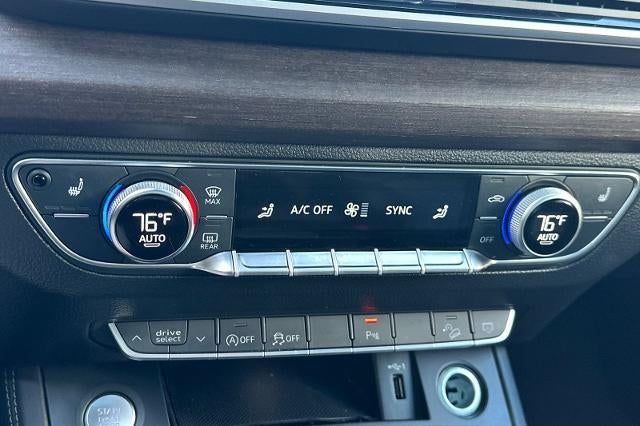 2024 Audi Q5 S line Premium Plus