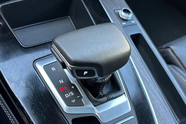 2024 Audi Q5 S line Premium Plus
