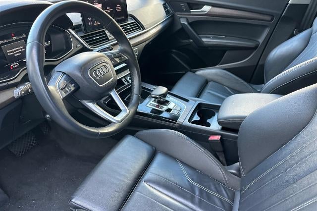 2024 Audi Q5 S line Premium Plus