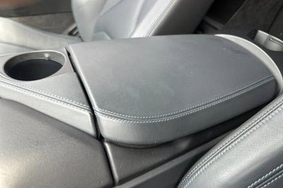 2019 BMW i8 Base