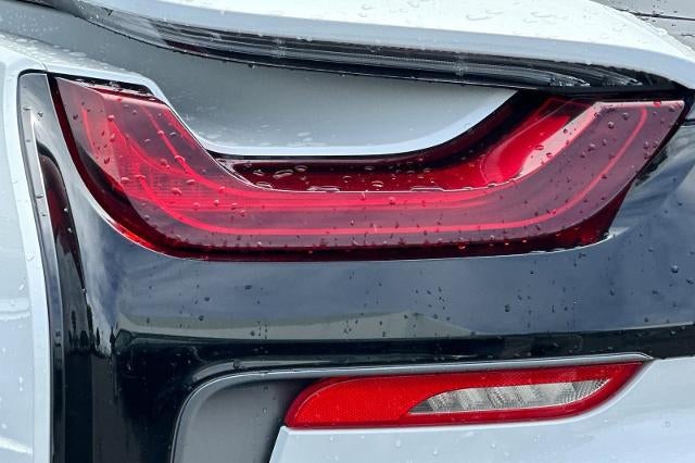 2019 BMW i8 Base